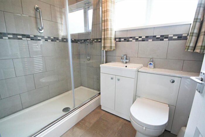 2 Bedroom Flat To Rent In Cannell Green, Norwich, NR3