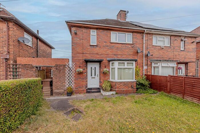 3 Bedroom Semi-Detached House For Sale In Allendale Walk, Stoke-On-Trent, ST3