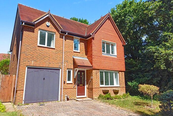 4 Bedroom Detached House For Sale In Winchester, SO22