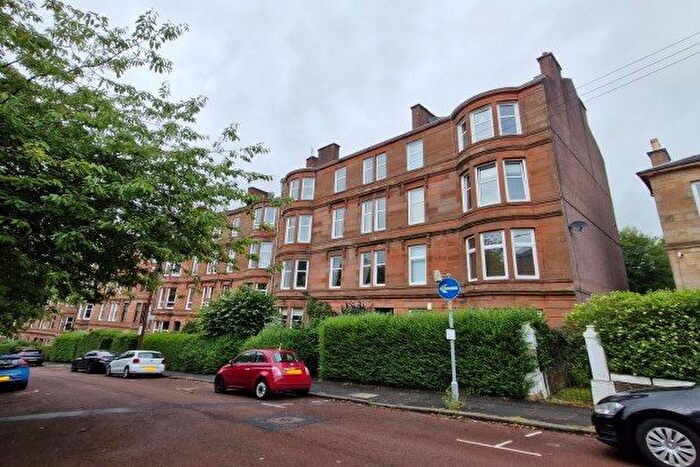 3 Bedroom Flat To Rent In Fergus Drive, Glasgow, G20
