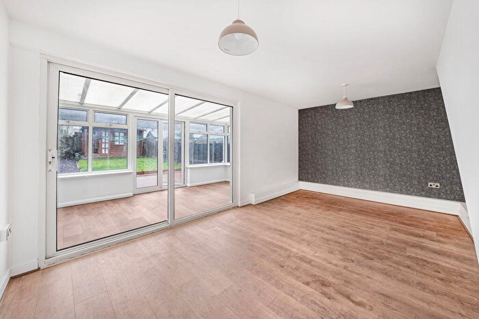 2 Bedroom Terraced House To Rent In Spinning Wheel Mead, Harlow, CM18