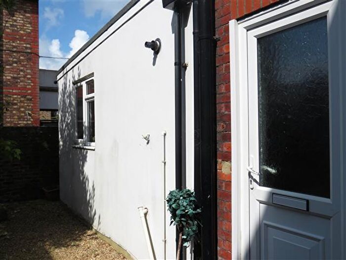 1 Bedroom Apartment To Rent In Langton Road, Worthing, BN14