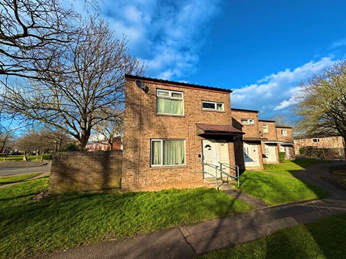 3 Bedroom End Of Terrace House To Rent In Chelveston Way, Ravensthorpe, Peterborough, PE3