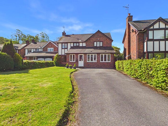 4 Bedroom Detached House For Sale In Beech Meadow, Ormskirk, L39