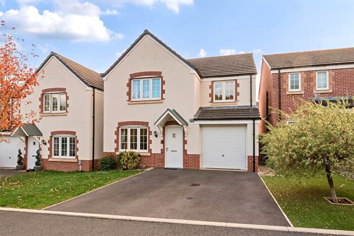 4 Bedroom Detached House For Sale In Homer Walk, Keynsham, Bristol, BS31