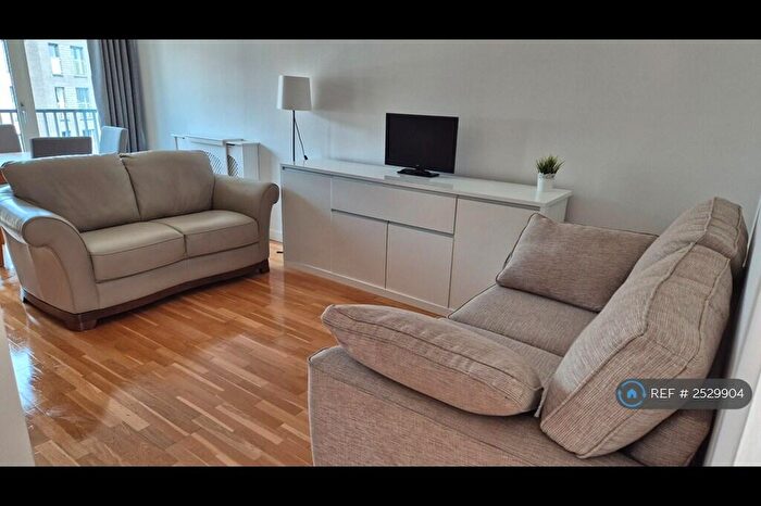 3 Bedroom Flat To Rent In Bell St, Glasgow, G4