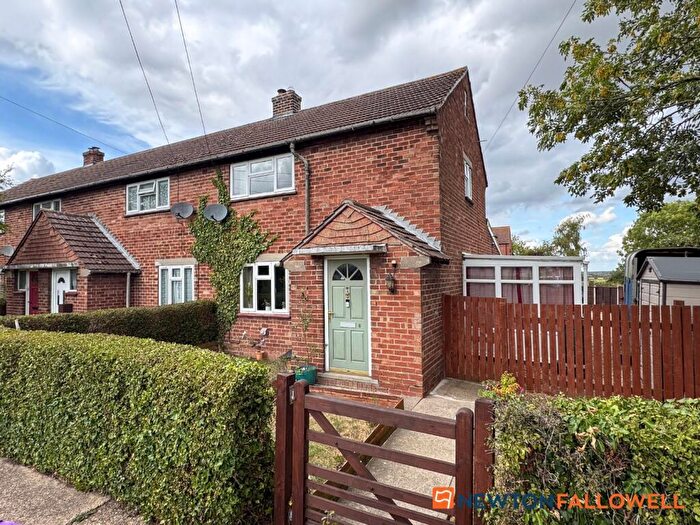 3 Bedroom End Of Terrace House For Sale In Green Lane, Dry Doddington, NG23