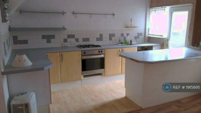 3 Bedroom Terraced House To Rent In Station Road, Manchester, M30