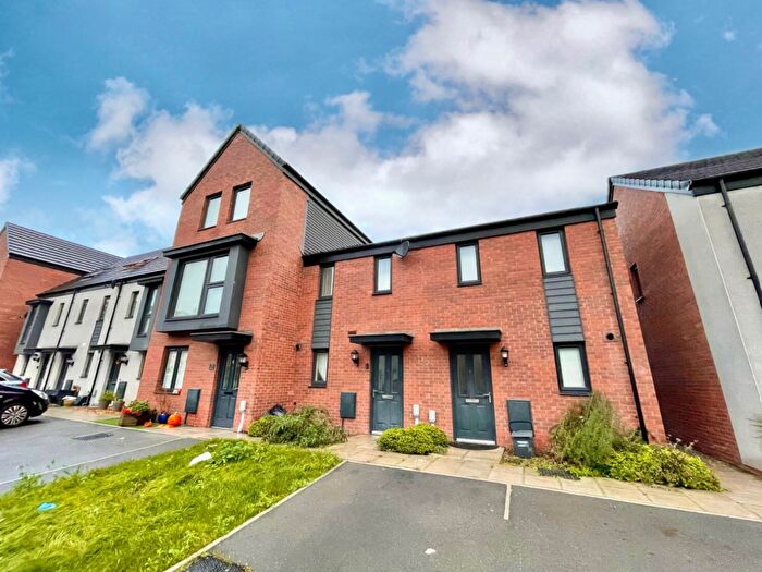 2 Bedroom Property To Rent In Ffordd Y Dociau, Barry, CF62