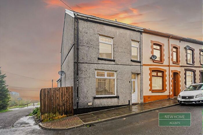 3 Bedroom End Of Terrace House For Sale In Edward Street, Pant, Merthyr Tydfil, CF48