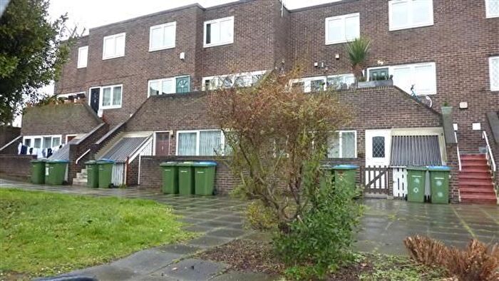 1 Bedroom Flat To Rent In Hervey Road, Blackheath, SE3