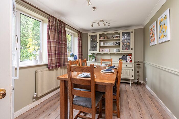 6 Bedroom Detached House For Sale In Sandybrook Close, Fulwood, PR2