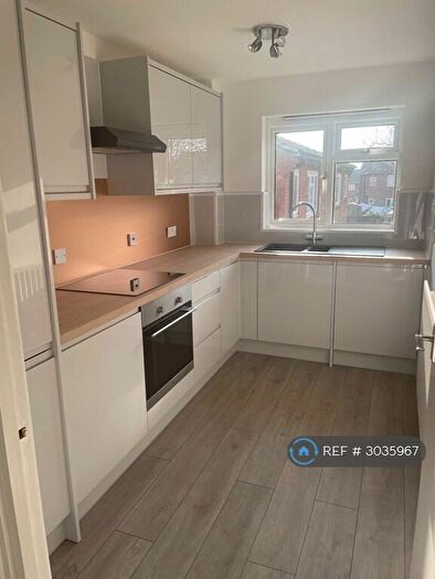 1 Bedroom Flat To Rent In Maple Drive, Derby, DE73