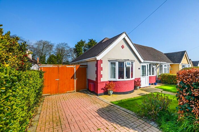 2 Bedroom Bungalow For Sale In Bahram Road, Polegate, East Sussex, BN26