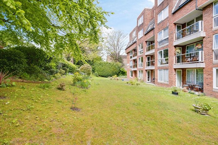 2 Bedroom Flat For Sale In Homewaye House, Westbourne, BH4