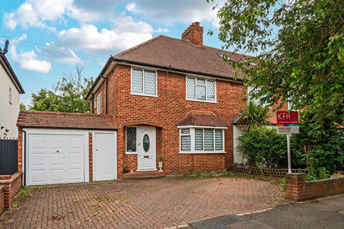 3 Bedroom Semi-Detached House For Sale In Dartmouth Road, Hayes, Kent, BR2