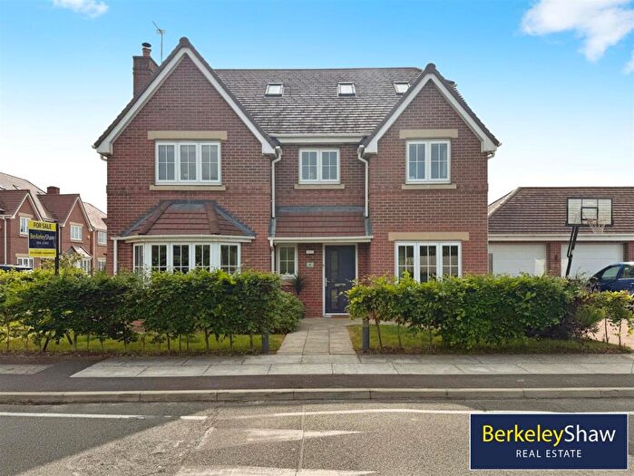 6 Bedroom Detached House For Sale In Thistledown Drive, Hightown, Liverpool, L38