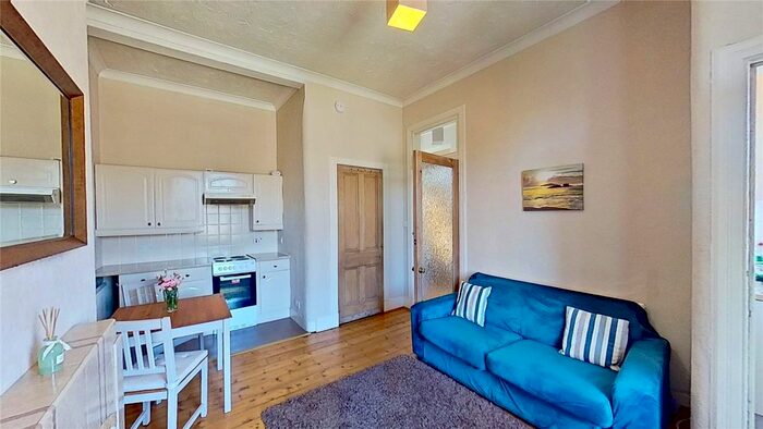 1 Bedroom Flat To Rent In Montgomery Street, Edinburgh, Midlothian, EH7