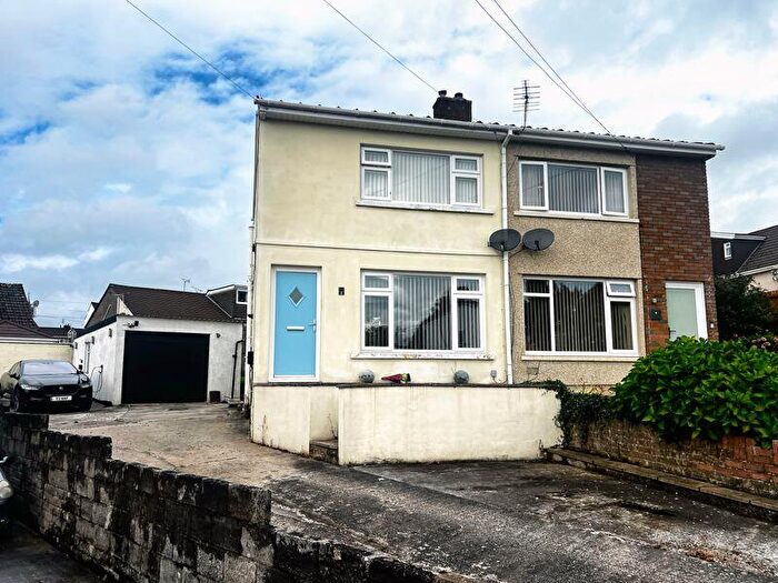 2 Bedroom Semi-Detached House For Sale In Dol Wen, Pencoed Bridgend, CF35