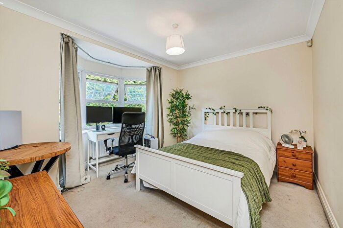 4 Bedroom Terraced House To Rent In Worple Road, Wimbledon, SW19