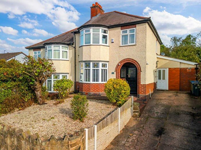 3 Bedroom Semi Detached House For Sale In Pound Road, Oldbury, West Midlands, B68