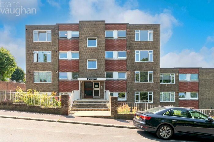 1 Bedroom Apartment To Rent In Windemere Court, North Drive, Brighton, East Sussex, BN2