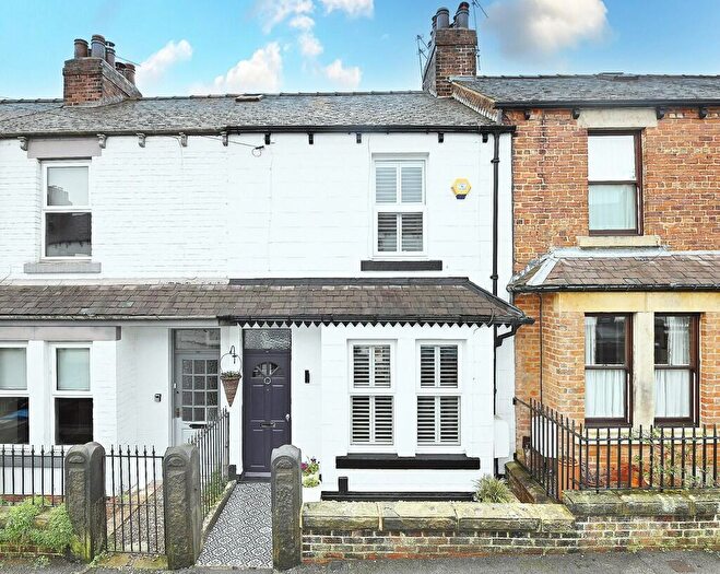 2 Bedroom Terraced House For Sale In Grey Street, Harrogate, HG2