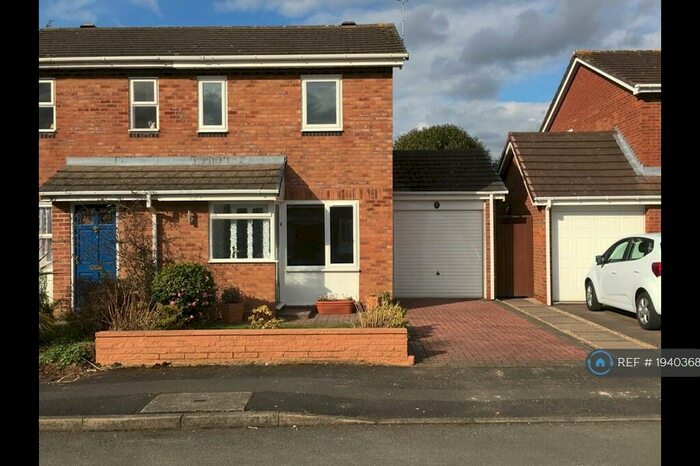 2 Bedroom Semi-Detached House To Rent In Deanbrook Close, Shirley, Solihull, B90