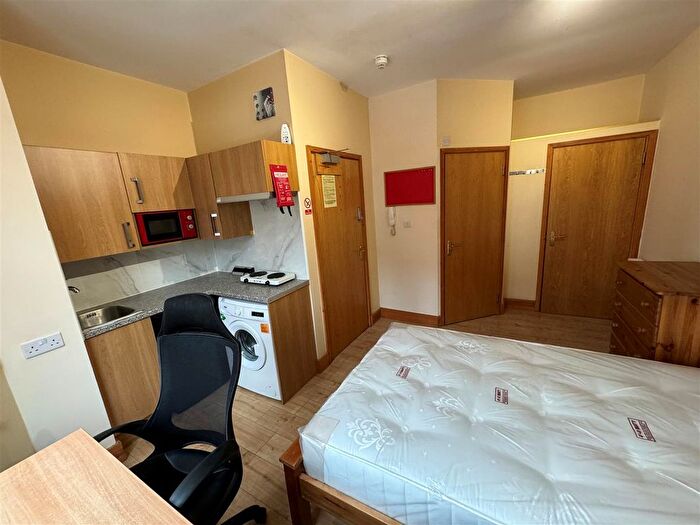 Studio To Rent In Queens Road, Coventry, CV1