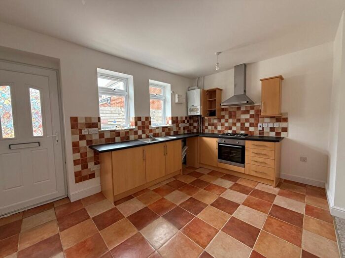 1 Bedroom Flat To Rent In Queens Road, Portsmouth, Hampshire, PO2