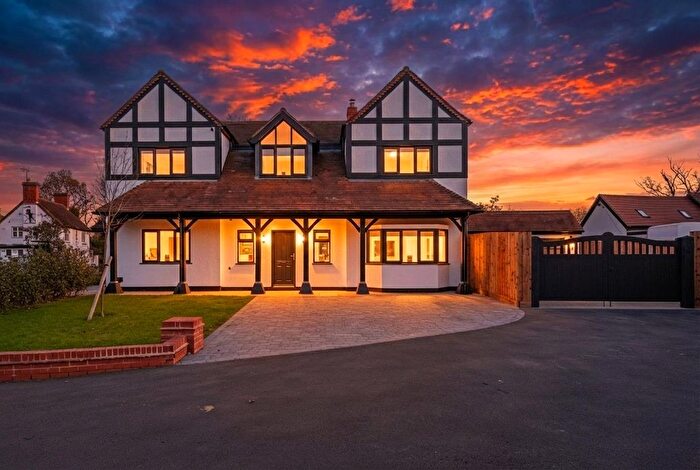 4 Bedroom Detached House For Sale In Broad Lane, Tanworth In Arden, B94