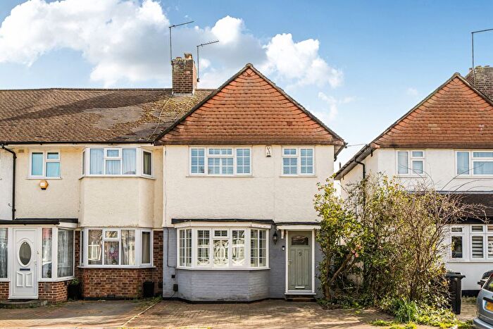 3 Bedroom End Terrace House For Sale In Westdean Avenue, Lee, SE12