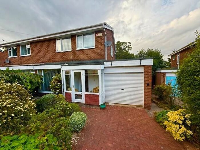 3 Bedroom Semi-Detached House For Sale In Western Avenue, Prudhoe, NE42