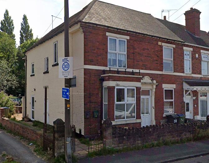 1 Bedroom Flat To Rent In Station Road, Cradley Heath, West Midlands, B64