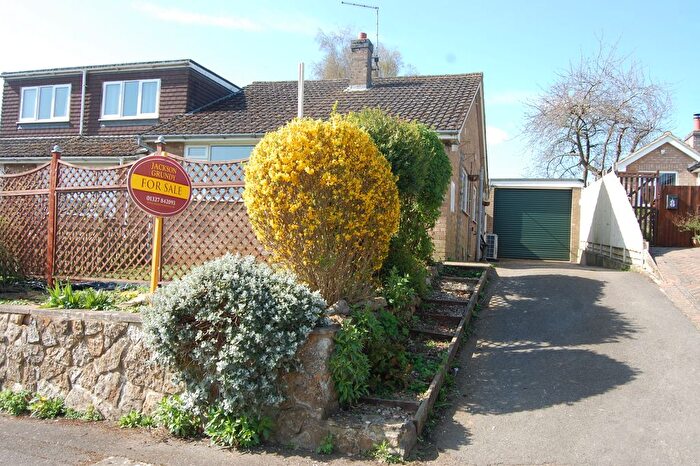 2 Bedroom Bungalow For Sale In Scott Close, Ravensthorpe, NN6