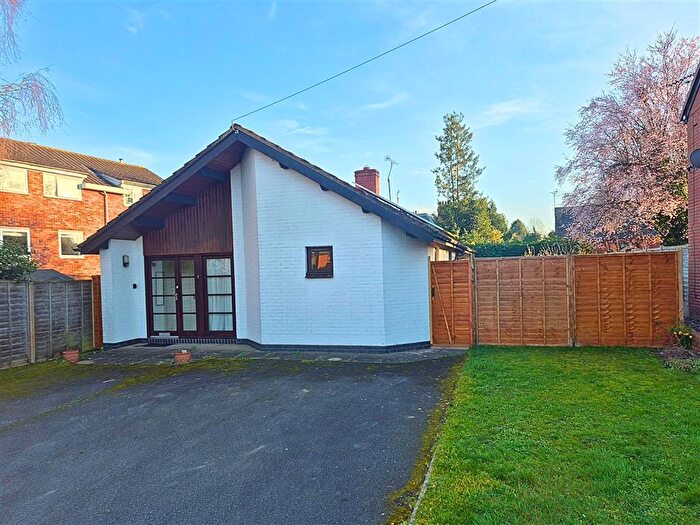 2 Bedroom Detached Bungalow For Sale In Copper Beech Close, South Street, Leominster, Herefordshire, HR6