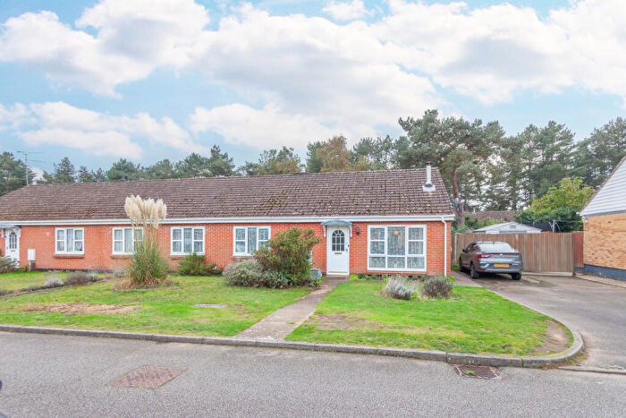 3 Bedroom Semi-Detached Bungalow For Sale In Greenways, Sutton Heath, IP12