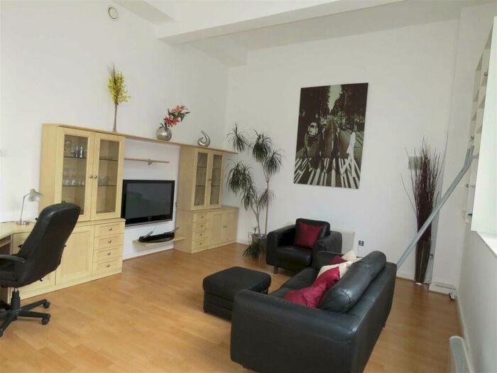 2 Bedroom Flat To Rent In Hatton Garden, Liverpool, L3