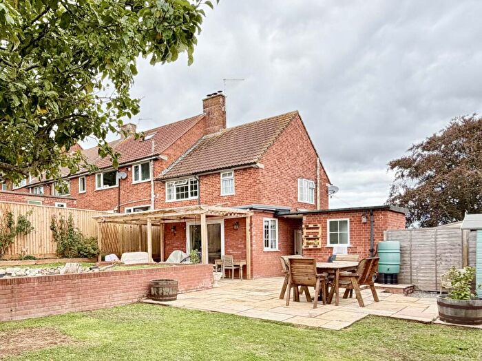 2 Bedroom End Of Terrace House For Sale In Moorfield Road, Exmouth, EX8