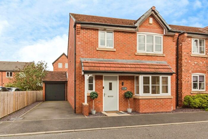 3 Bedroom Detached House For Sale In Humber Drive, Holmes Chapel, Crewe, Cheshire, CW4