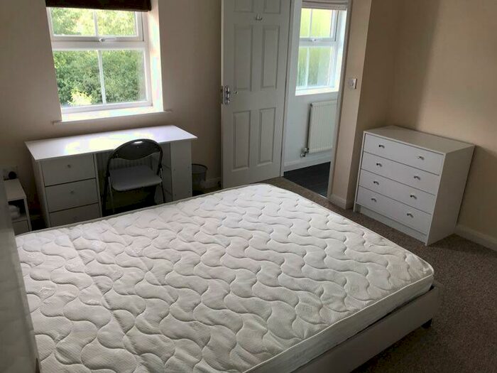 1 Bedroom Detached House To Rent In Horton Drive, Stafford, ST16