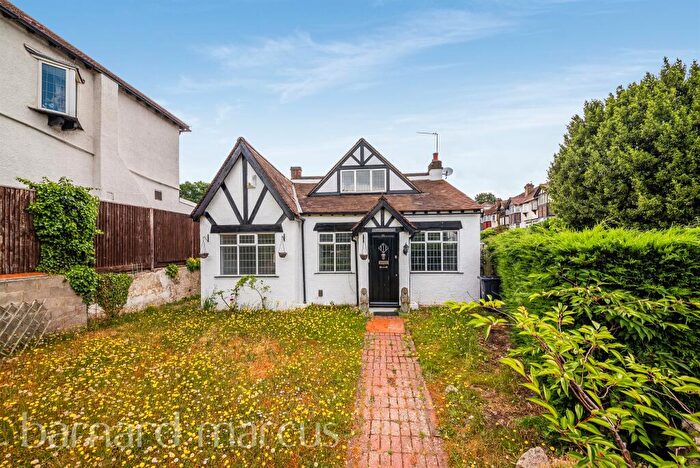 4 Bedroom Detached Bungalow For Sale In Epsom Road, Croydon, CR0