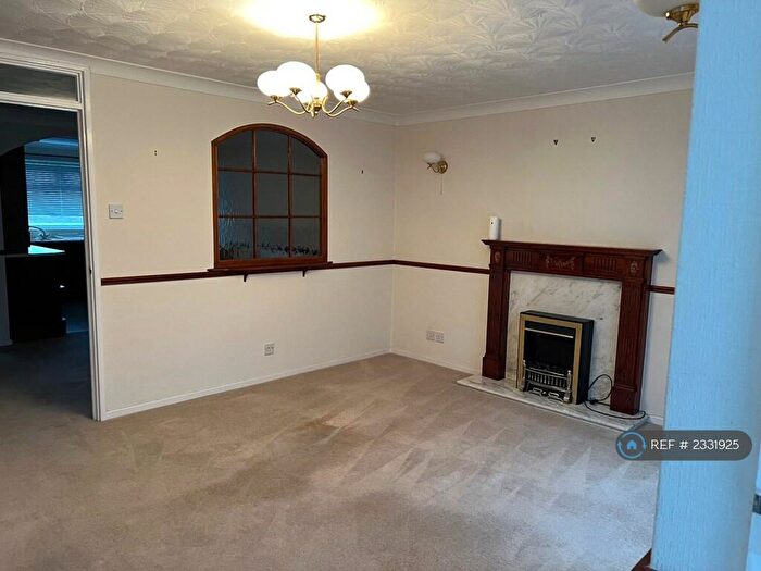 3 Bedroom Terraced House To Rent In Northumbria Walk, Newcastle Upon Tyne, NE5