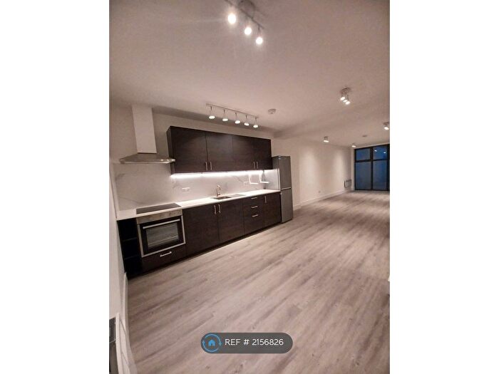 1 Bedroom Flat To Rent In Oak Apartments, London, E9