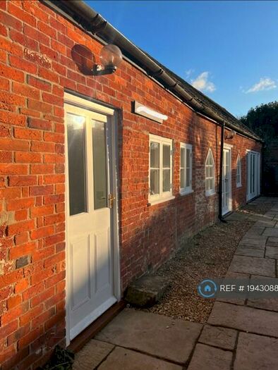 1 Bedroom Flat To Rent In The Old Surgery, Heytesbury, BA12