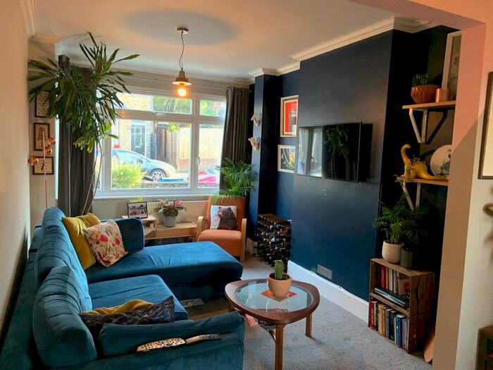 2 Bedroom Terraced House To Rent In Latimer Road, Croydon, CR0