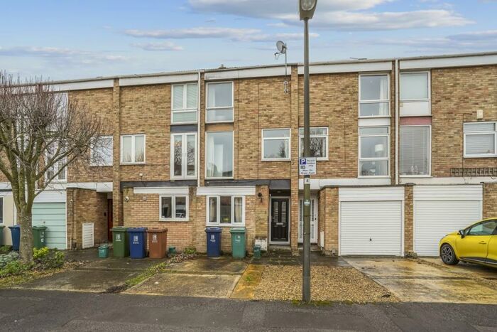 5 Bedroom Terraced House To Rent In Harefields Oxford, OX2