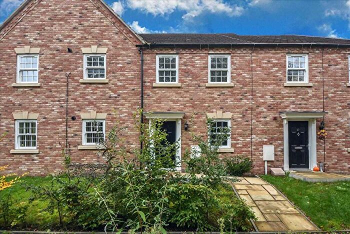 2 Bedroom Terraced House For Sale In Irthlingborough Road, Wellingborough, NN8