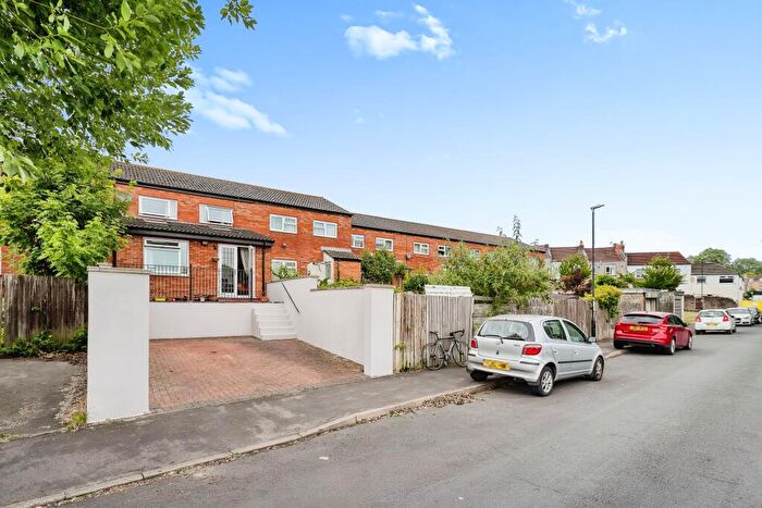 2 Bedroom Terraced House For Sale In Gadshill Road, Eastville, Bristol, BS5