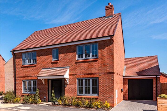 4 Bedroom Detached House For Sale In Moreton Fields, Moreton Road, Buckingham, Buckinghamshire, MK18